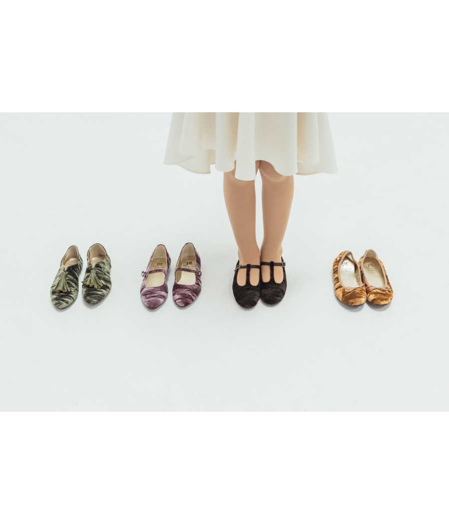 Bailarina Priscilla en terciopelo marrón| Manuela de Juan