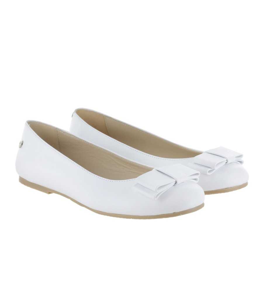 Bailarina Priscilla en piel blanco| Manuela de Juan