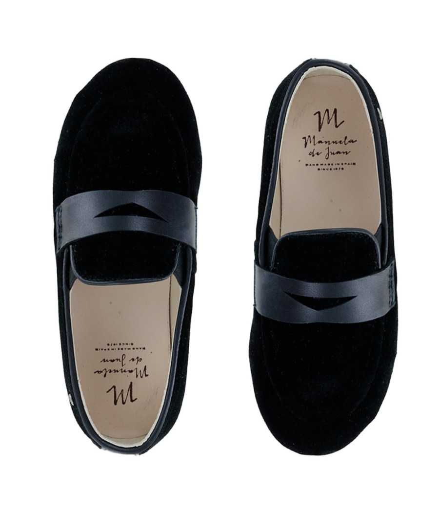 Zapato slip-on en terciopelo negro|Manuela de Juan