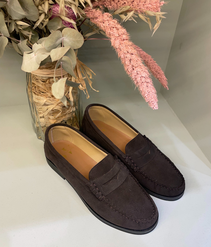 Mocasín William en nobuck marrón | Diseño clásico y elegante para cada ocasión
